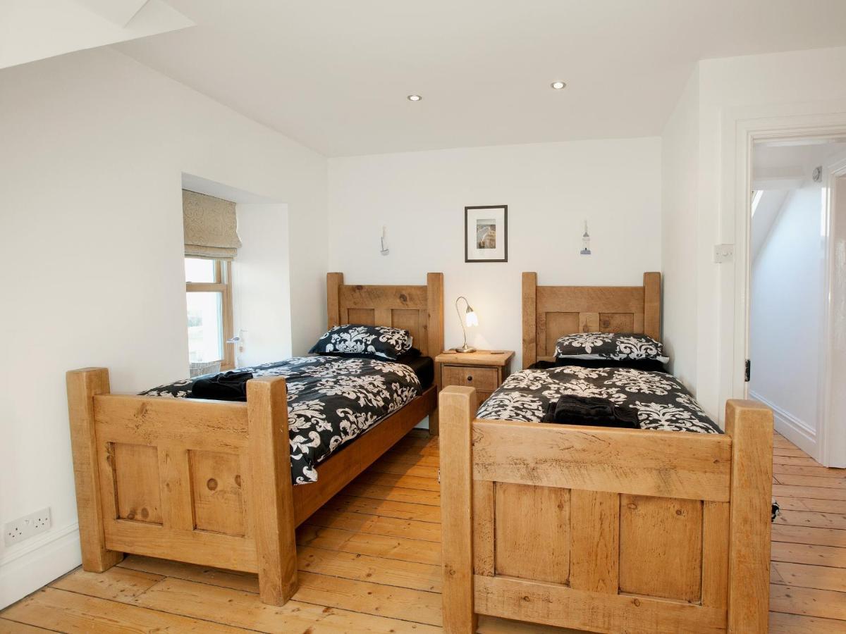 Glan Y Mor 1 Villa Trearddur Eksteriør billede